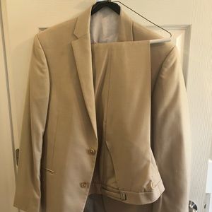Men’s Suit